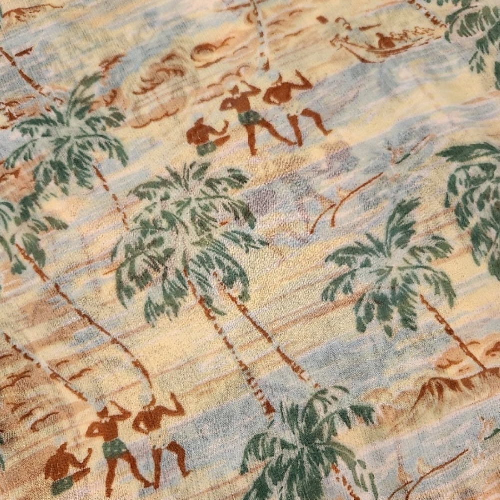 Sarong - Picture 3 of 4